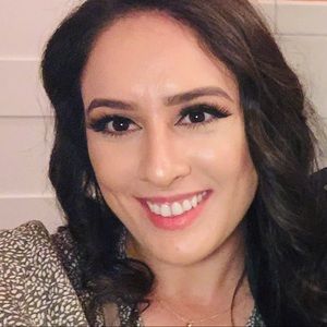 Meet your Posher, Emily